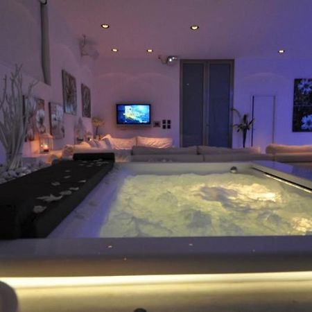 Suite White Elegance Gallipoli Esterno foto